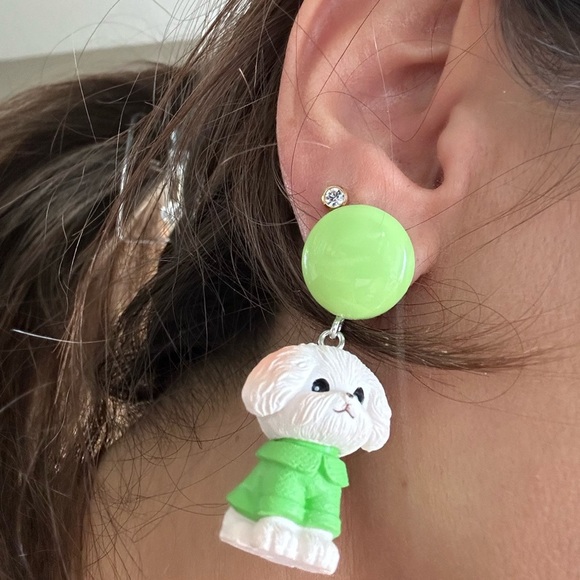 Pair of Playful Cute Cartoon Puppy Dog Resin Earrings - Picture 2 of 3